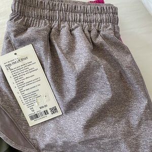 Lululemon heathered violet hotty hot 2.5" size 10